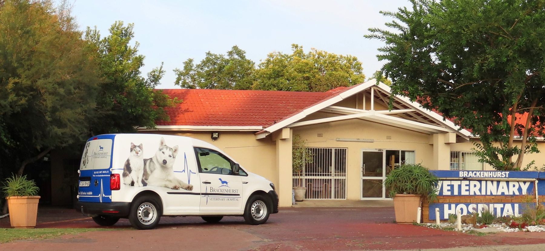 The front of Brackenhurst Veterinary Hospital with the practice van