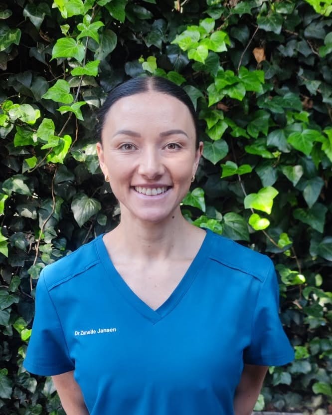 Dr Zanelle Jansen